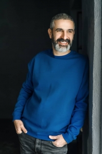 بهداد لاهوتی                      ( رئیس هیات مدیره )